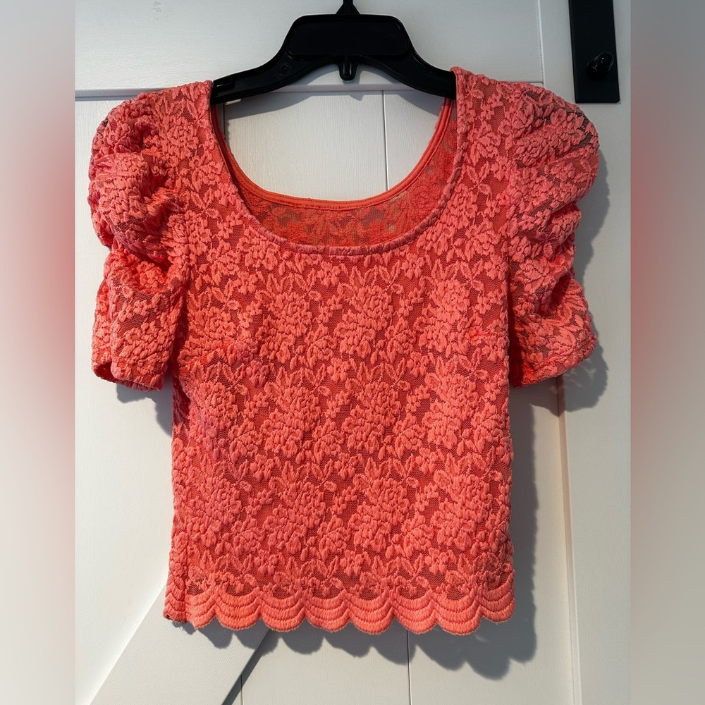 Coral Scoop neck Crop Top